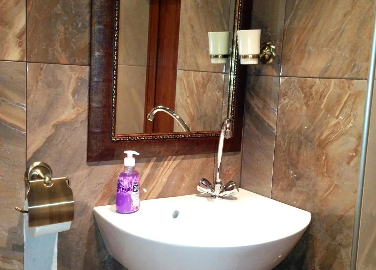בית הארחה Guest Rooms Boutique וארנה