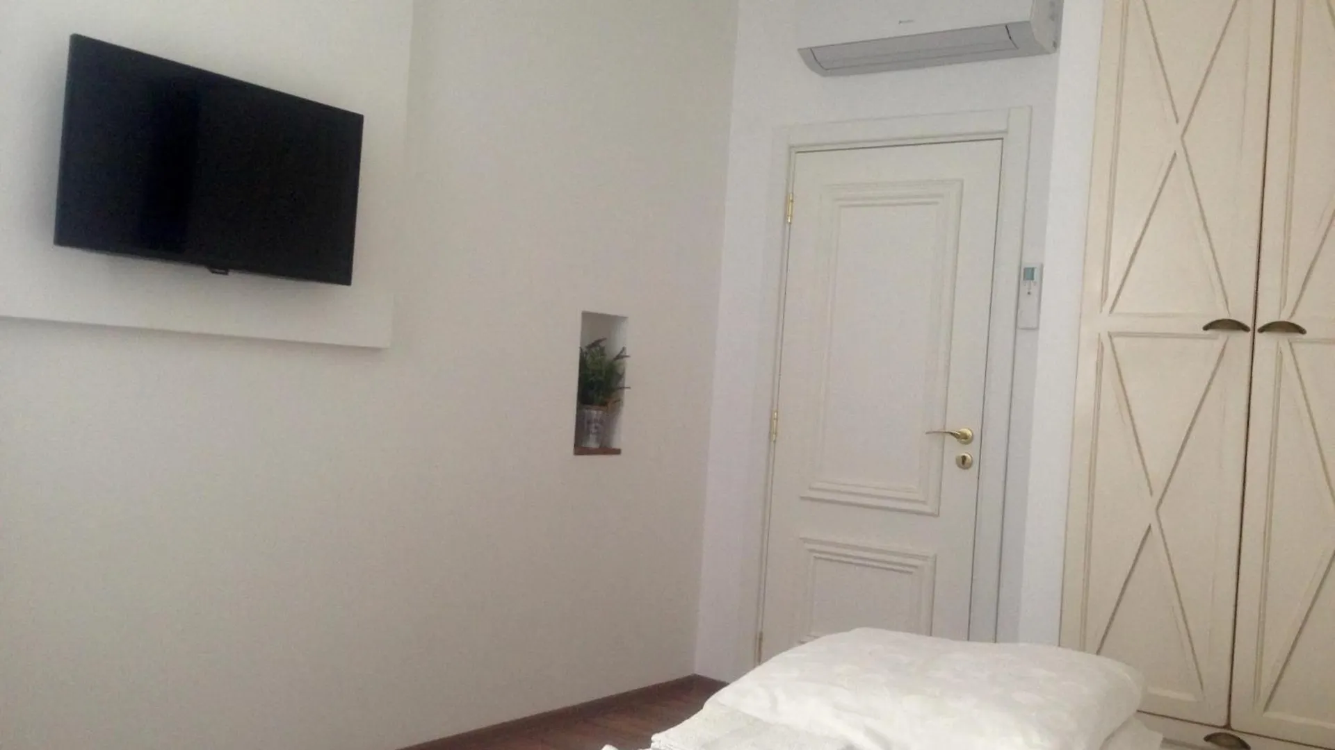 Guest Rooms Boutique וארנה 2*,